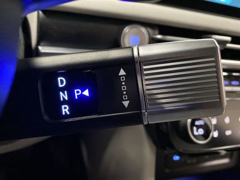 New 2025 Hyundai Tucson Limited image 23