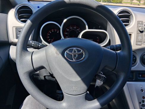 Used 2009 Toyota Matrix S FWD image 20