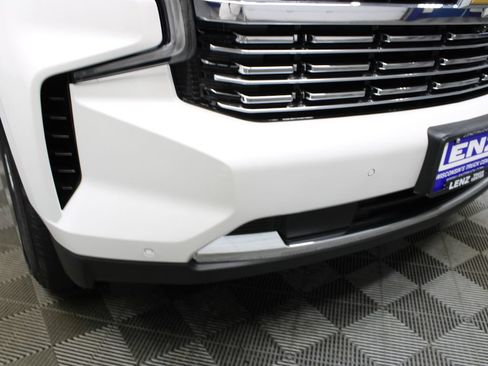 Used 2024 Chevrolet Suburban Premier AWD/4WD image 60
