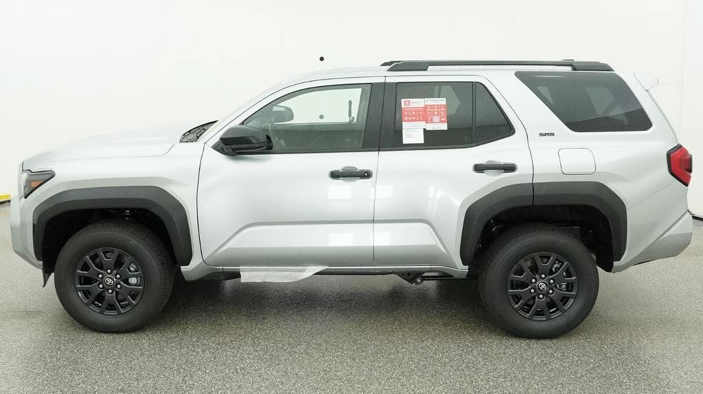 New 2026 Toyota 4Runner SR5 AWD/4WD image 3