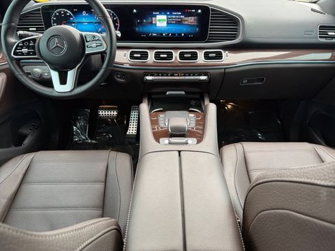 Certified 2022 Mercedes-Benz GLS 450 4MATIC image 13