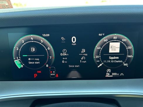 New 2026 Volkswagen Tiguan SE AWD/4WD image 19