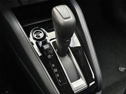 New 2025 Nissan Versa SV w/ Trunk Package image 12