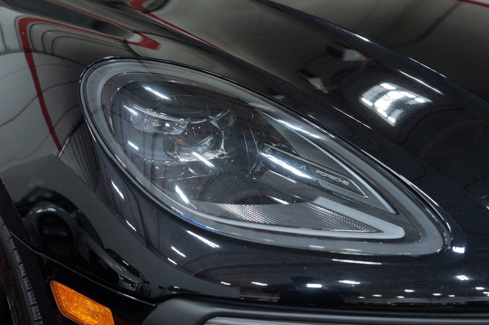 Used 2022 Porsche Macan GTS AWD/4WD image 13