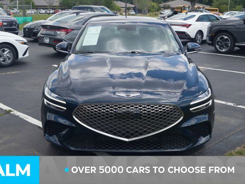 Used 2025 Genesis G70 2.5T RWD image 3