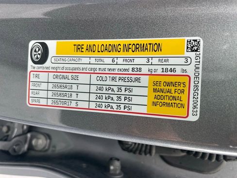 Used 2025 GMC Sierra 1500 SLT image 48