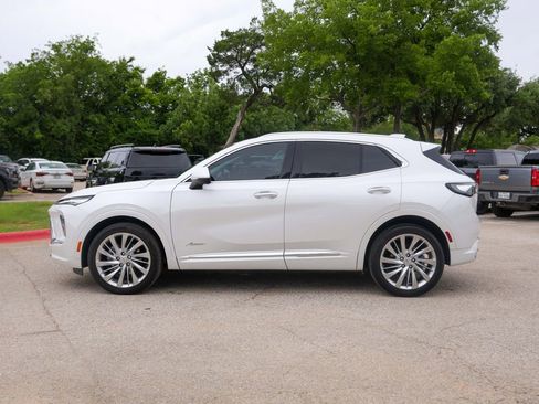 Used 2025 Buick Envision Avenir AWD/4WD image 5