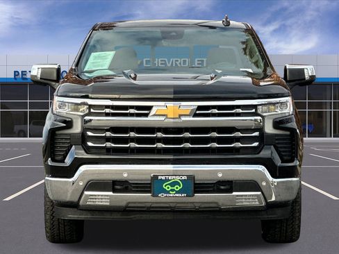 Certified 2024 Chevrolet Silverado 1500 LTZ w/ LTZ Premium Package image 9