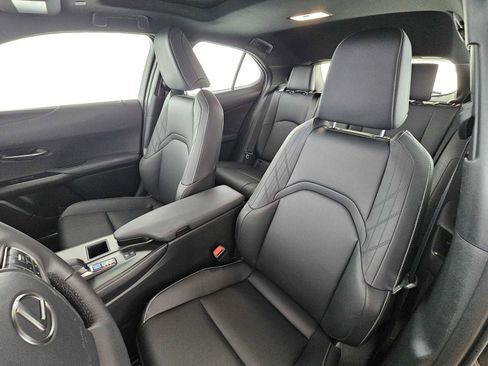 Certified 2025 Lexus UX 300h FWD image 21