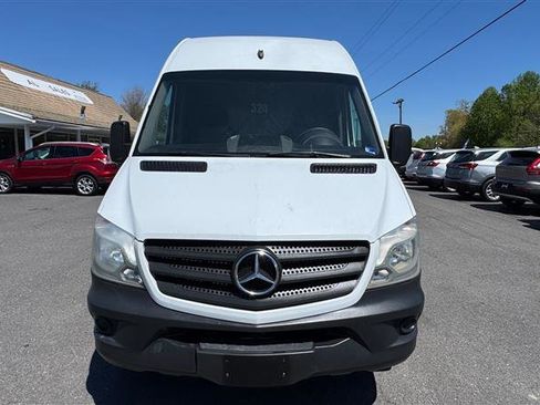 Used 2016 Mercedes-Benz Sprinter 2500 w/ Driver Comfort Package image 21