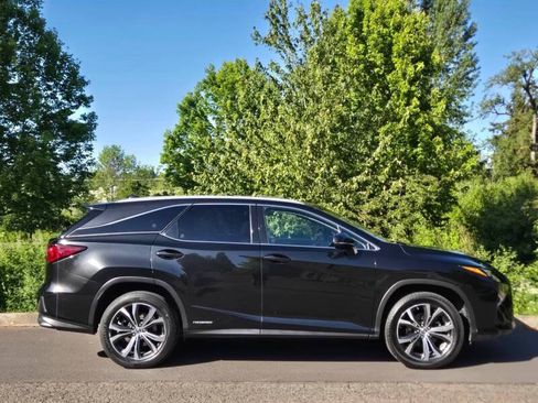 Used 2018 Lexus RX 450hL Premium w/ Premium Package AWD/4WD image 5