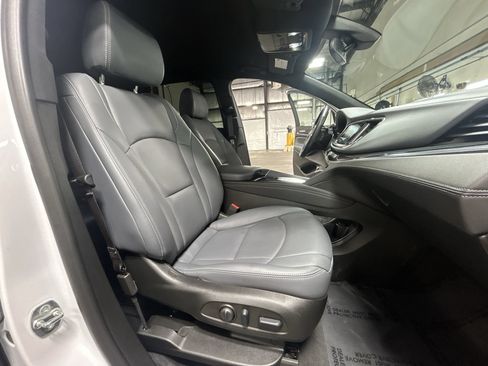 Used 2024 Buick Enclave Essence w/ LPO, Floor Liner Package AWD/4WD image 28