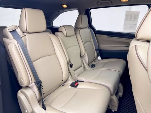 Used 2023 Honda Odyssey Elite image 29