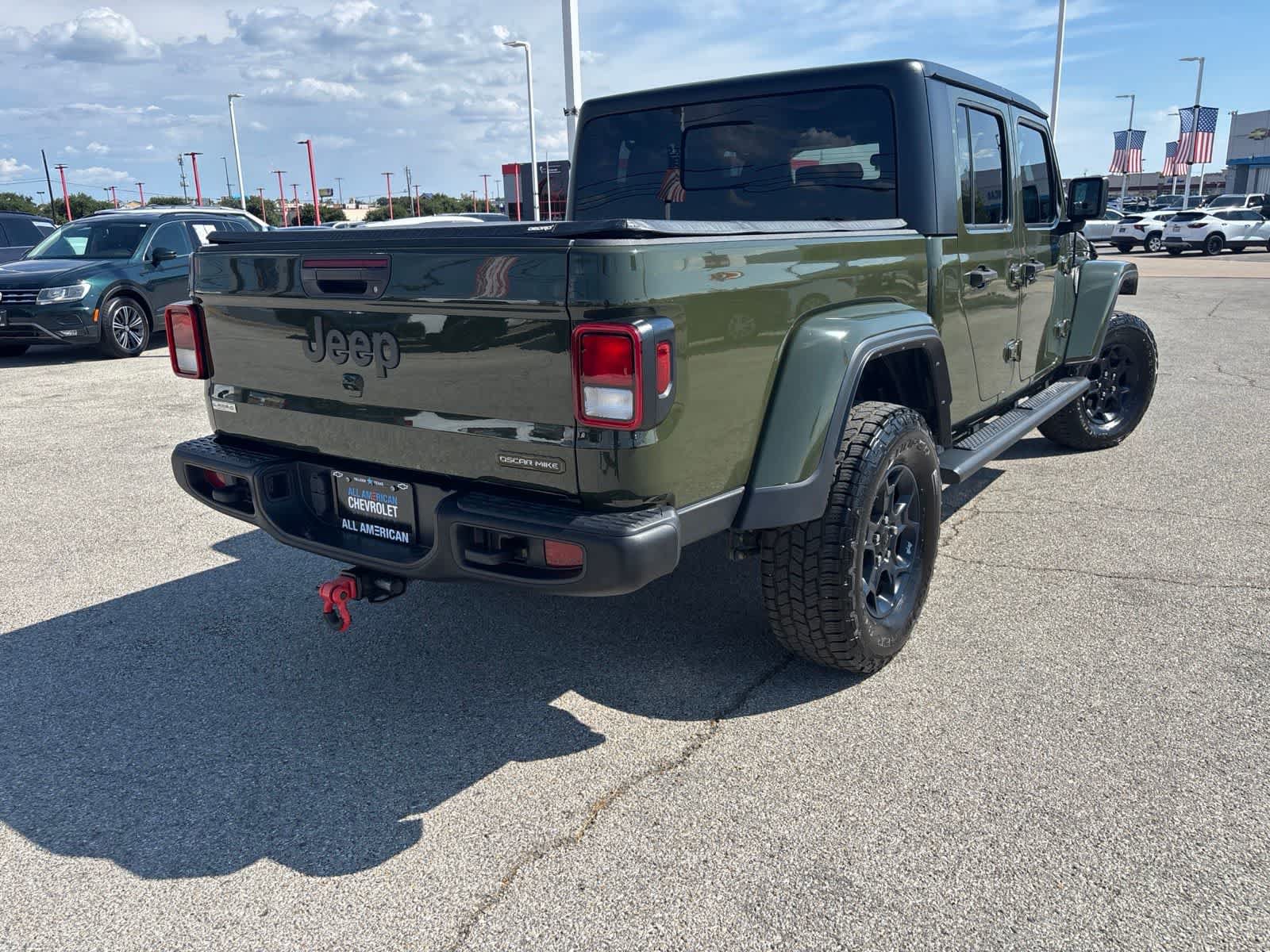Used 2023 Jeep Gladiator Sport AWD/4WD image 3