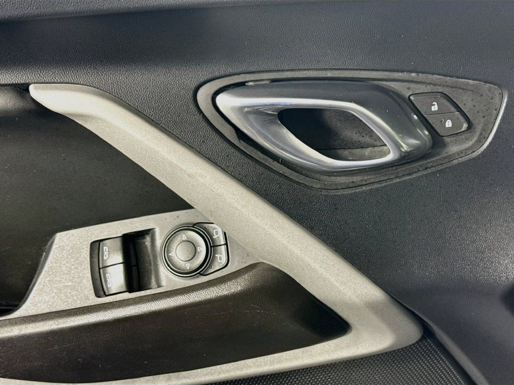 Used 2022 Chevrolet Camaro LS RWD image 23