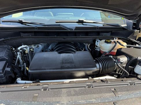 Used 2021 GMC Yukon SLT w/ SLT Luxury Plus Package AWD/4WD image 10