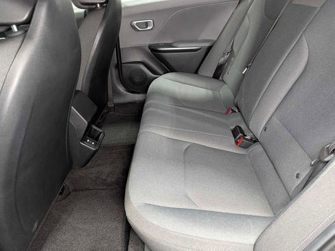 Certified 2025 Kia K4 FWD image 22