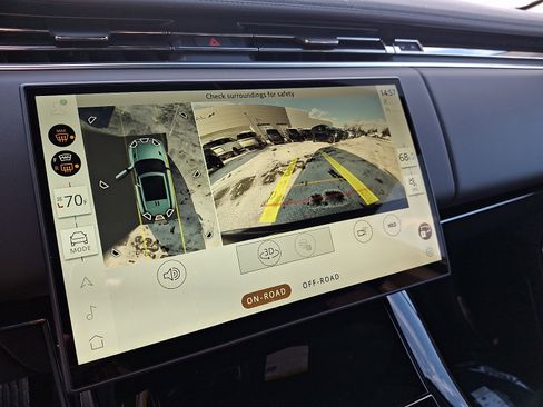 New 2026 Land Rover Range Rover Sport SE image 18