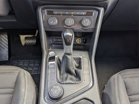 Used 2024 Volkswagen Tiguan S image 19