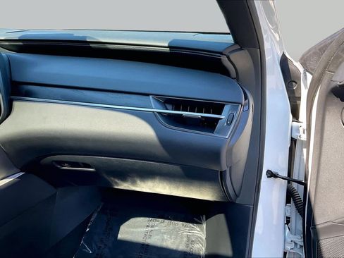 Used 2023 Lexus RX 350 Premium w/ Accessory Package AWD/4WD image 19