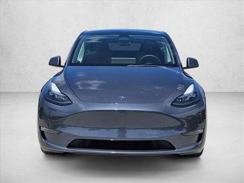 Used 2023 Tesla Model Y Performance AWD/4WD image 2
