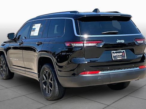 Used 2023 Jeep Grand Cherokee L Limited w/ Luxury Tech Group II RWD image 10