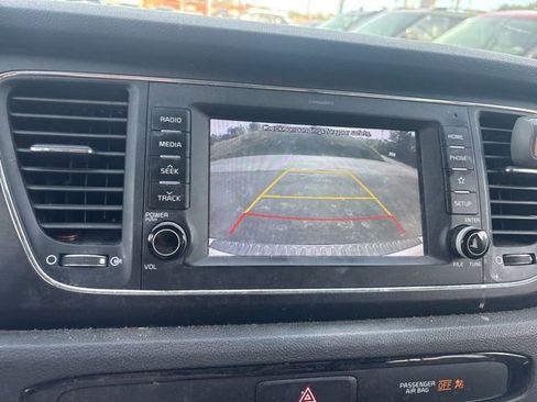 Used 2019 Kia Sedona EX FWD image 14