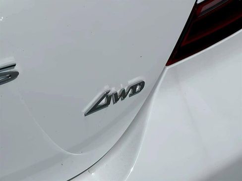 New 2025 Genesis G70 2.5T image 15