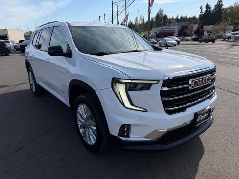 Used 2024 GMC Acadia Elevation AWD/4WD image 13