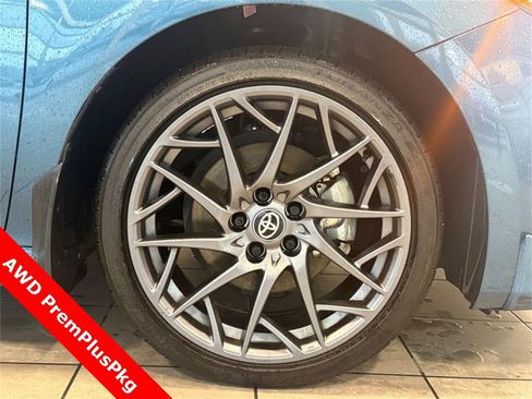 Used 2025 Toyota Camry XSE w/ Premium Plus Package image 8