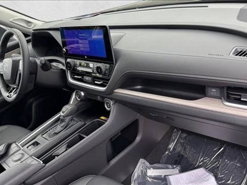 Certified 2026 Toyota Grand Highlander AWD image 20