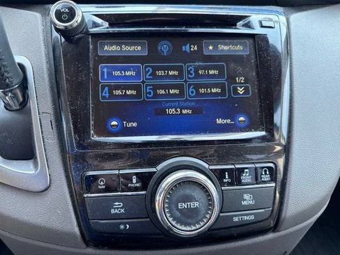Used 2016 Honda Odyssey Elite image 16