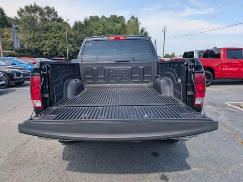 Used 2024 RAM 1500 Classic SLT RWD image 12