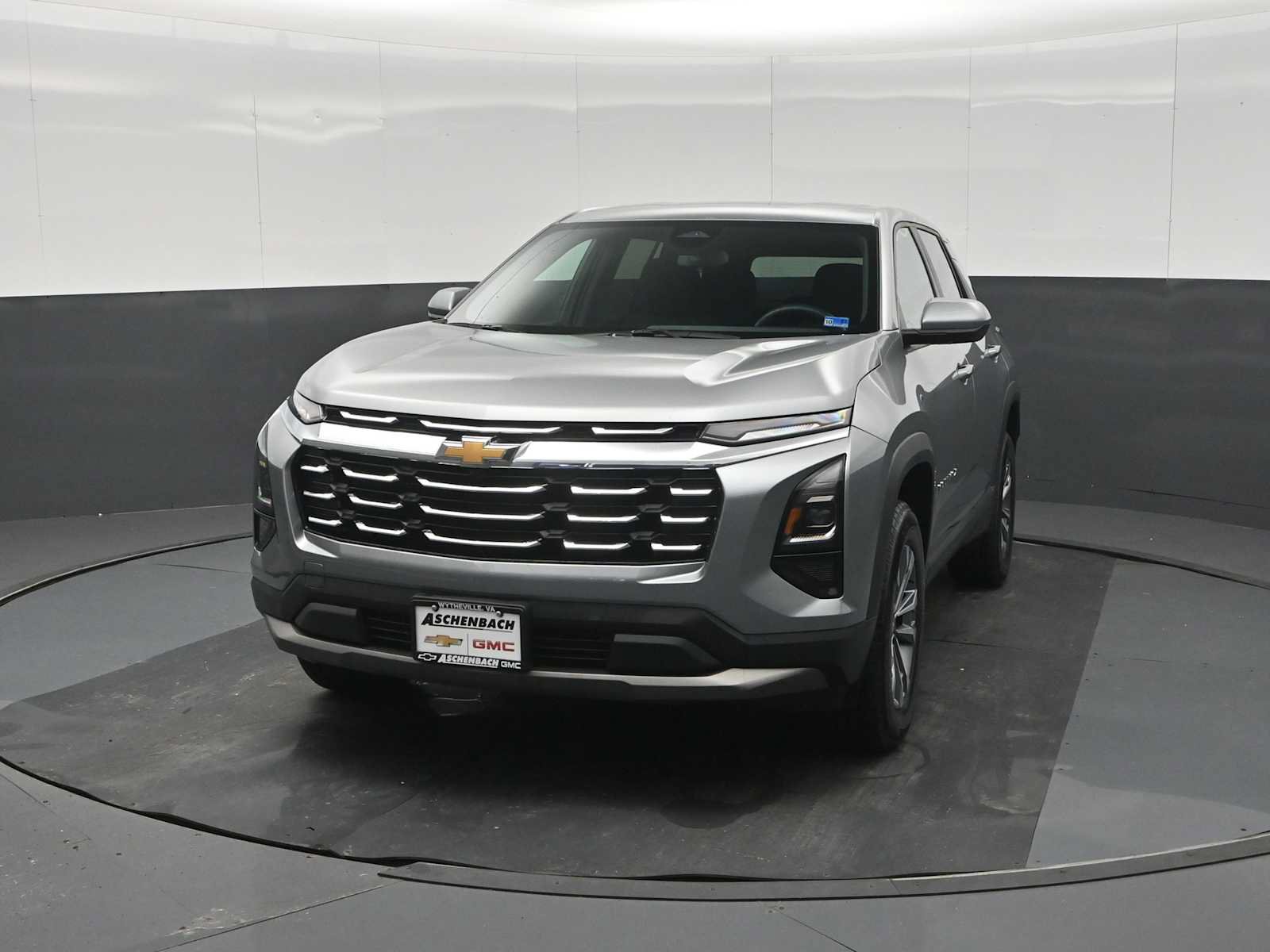 Used 2026 Chevrolet Equinox LT AWD/4WD image 5