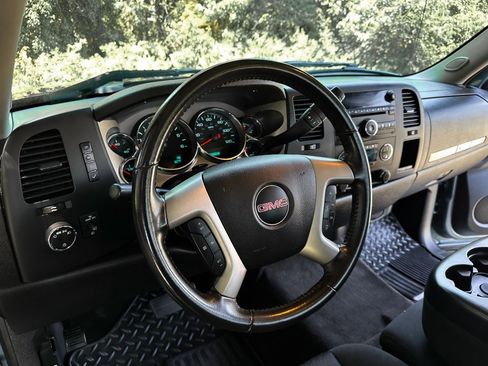 Used 2013 GMC Sierra 1500 SLE w/ Power Tech Package AWD/4WD image 22