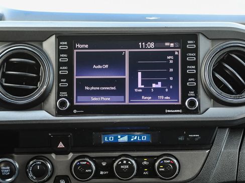 Certified 2023 Toyota Tacoma TRD Off-Road AWD/4WD image 15