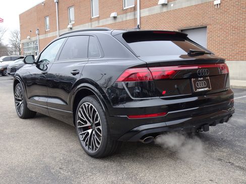 New 2026 Audi SQ8 Prestige image 3