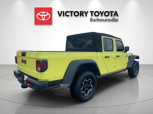 Used 2023 Jeep Gladiator Rubicon w/ Cold Weather Group AWD/4WD image 7