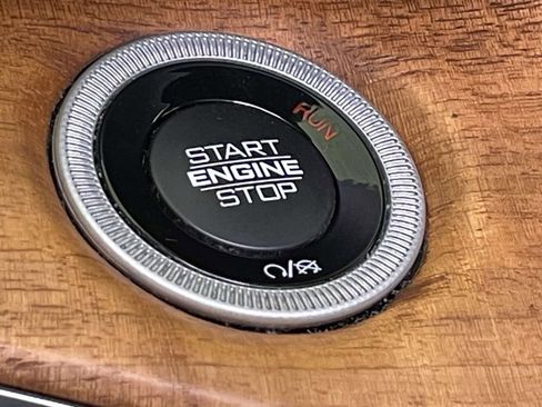 Used 2023 Jeep Grand Cherokee Summit image 44