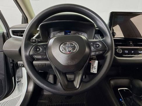 Certified 2025 Toyota Corolla LE FWD image 11