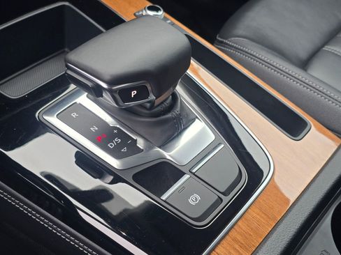 Used 2023 Audi Q5 2.0T Premium Plus w/ Premium Plus Package image 17
