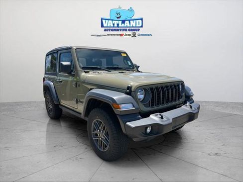 Certified 2025 Jeep Wrangler Sport AWD/4WD image 7