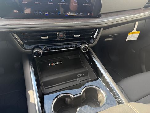 New 2026 Chevrolet Tahoe Premier image 21