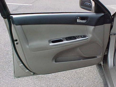 Used 2006 Toyota Camry SE FWD image 24