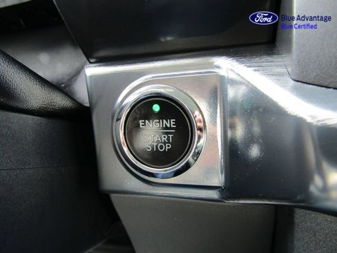Certified 2022 Ford F150 Lariat w/ Equipment Group 502A High AWD/4WD image 33