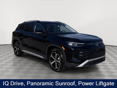 New 2025 Volkswagen Tiguan SE