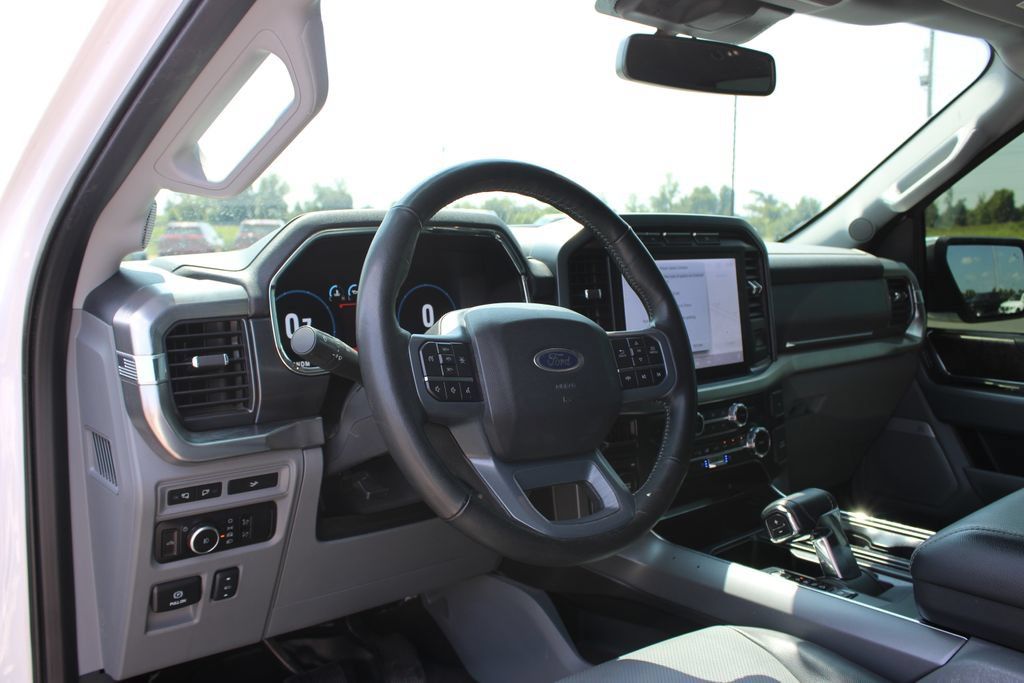 Used 2023 Ford F150 Lariat AWD/4WD image 27