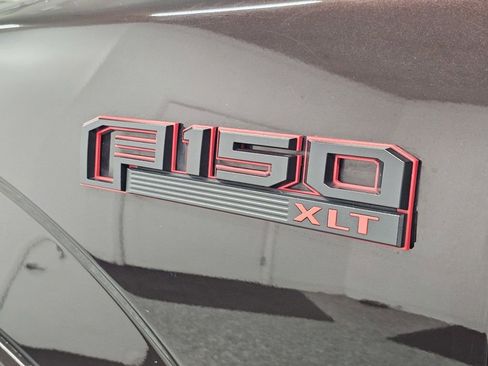 Used 2020 Ford F150 XLT w/ Equipment Group 302A Luxury AWD/4WD image 31
