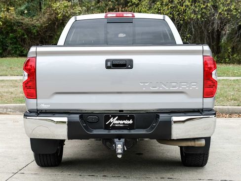 Used 2018 Toyota Tundra SR5 image 9