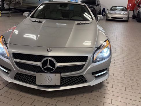 Used 2016 Mercedes-Benz SL 400 w/ Premium I Package image 16